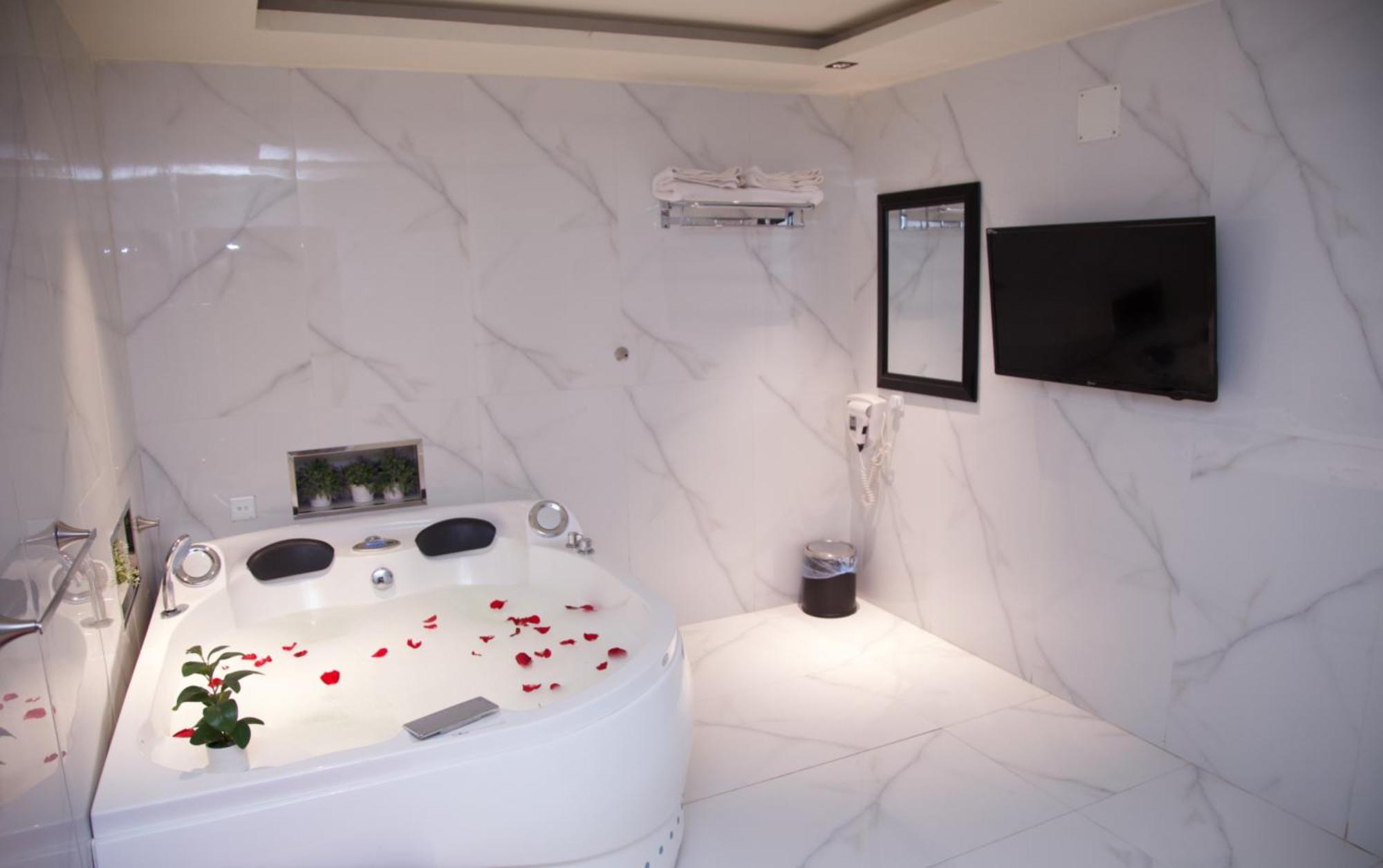 Sharz Hotel Buraidah Ngoại thất bức ảnh