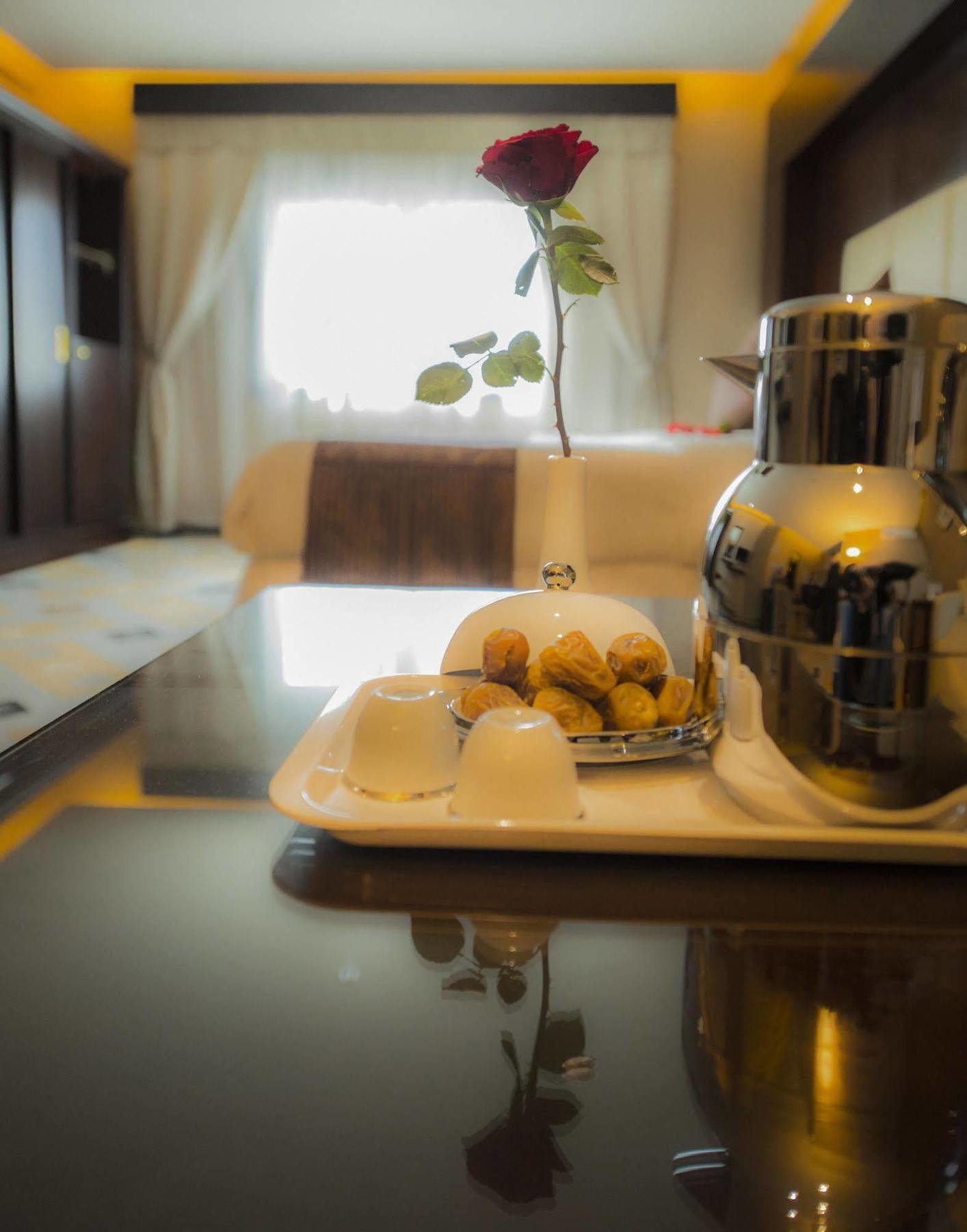 Sharz Hotel Buraidah Ngoại thất bức ảnh