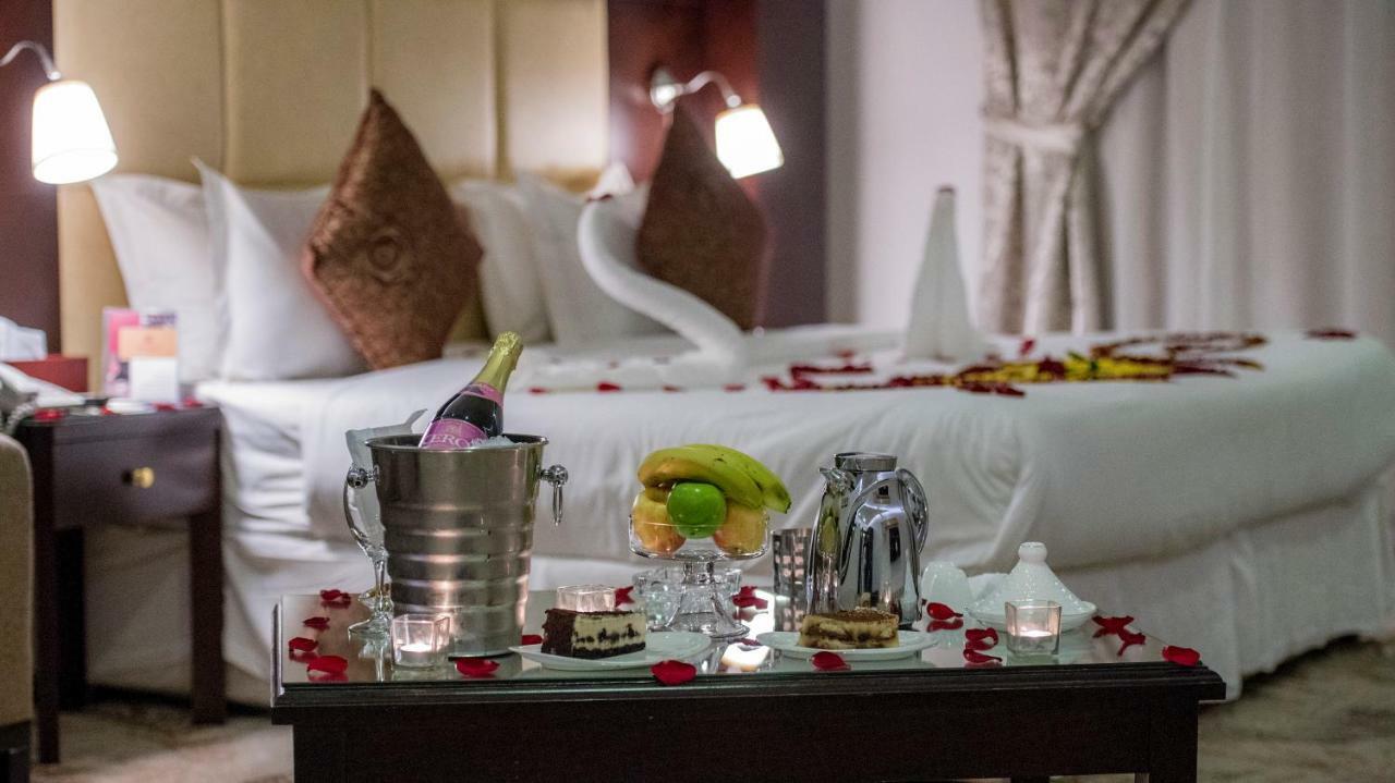 Sharz Hotel Buraidah Ngoại thất bức ảnh